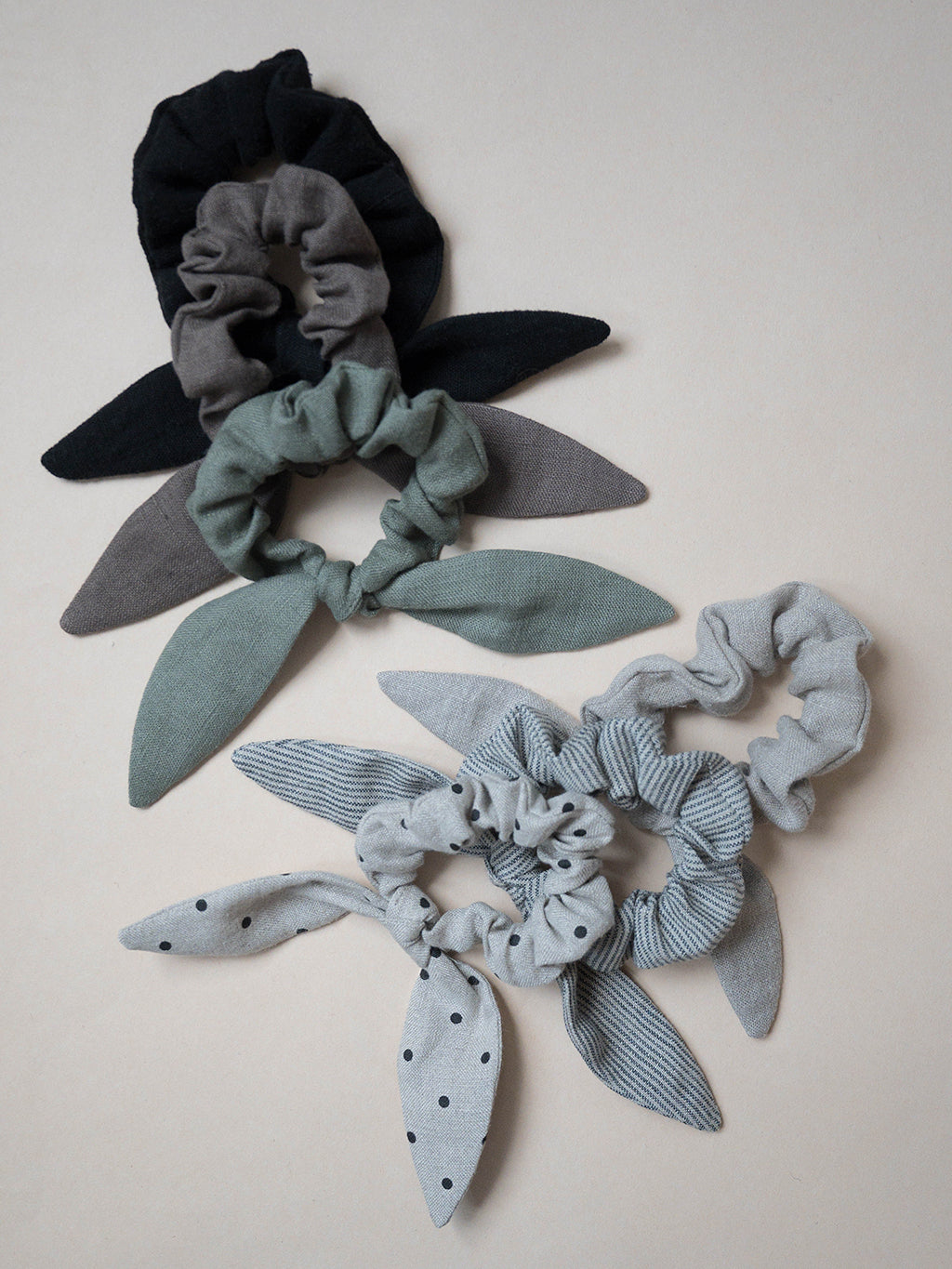 Linen Bow scrunchie - 100% linen - elastika za lase s pentljo - 100% lan