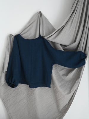 Puffy sleeves blouse