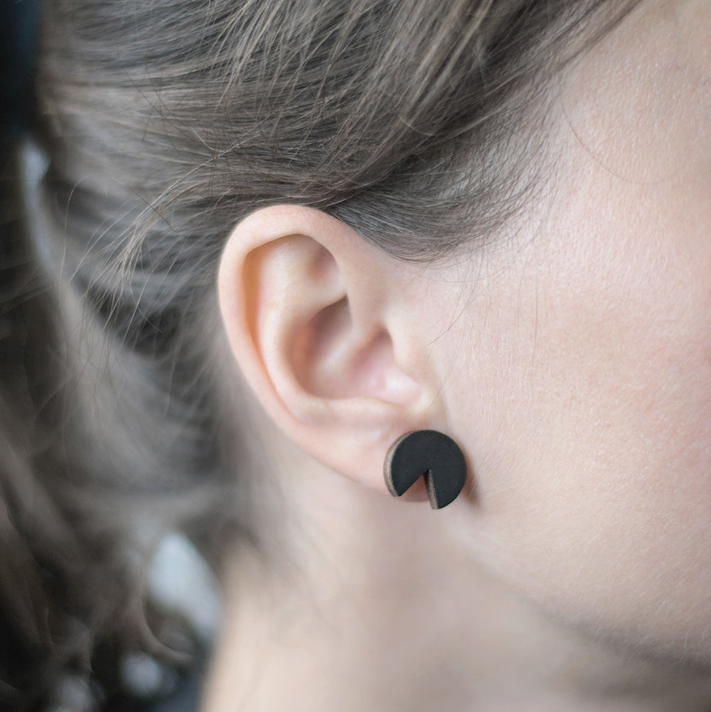 Minimal stud earrings | Cut out circle. Handmade in Slovenia.