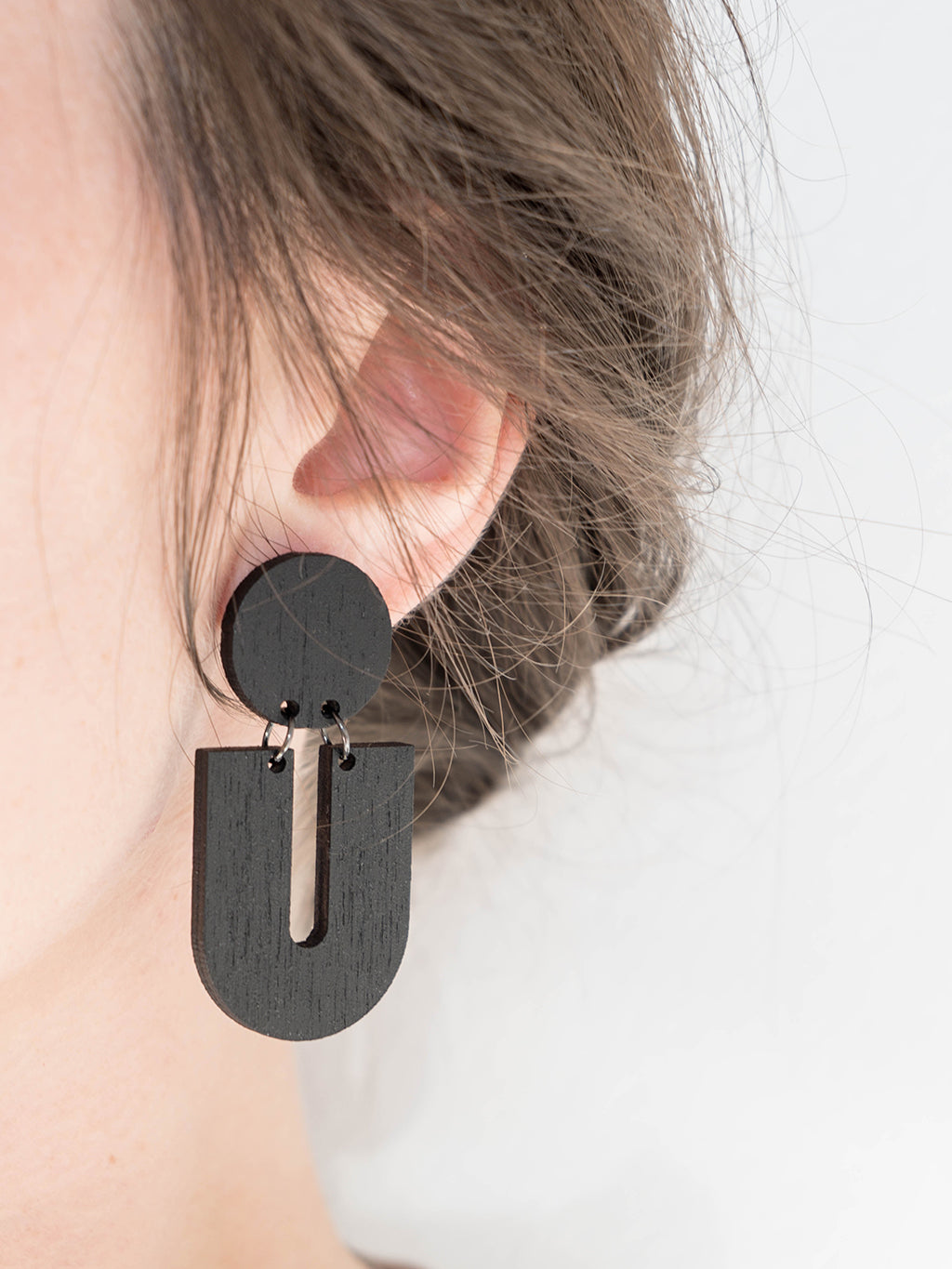 Minimal drop earrings | U