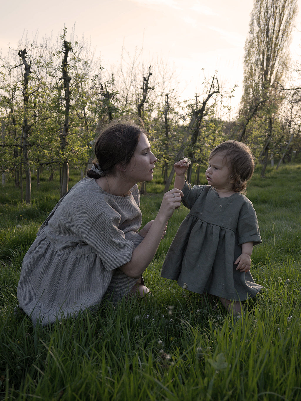 Oversized Linen Dress - Pregnancy and nursing friendly - Lanena obleka